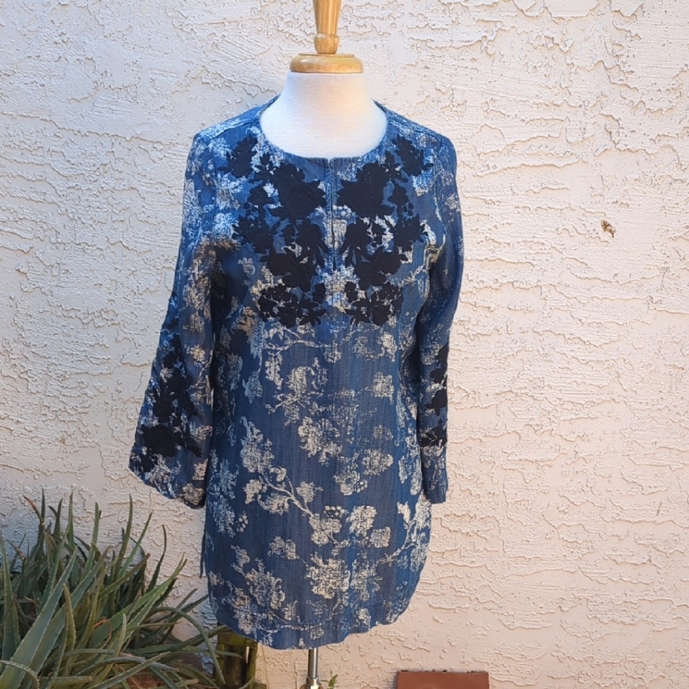 Chico's Blue Tie-Dye Button-Up Shirt